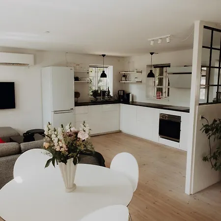 Idillyc Summer And Winter House On Horse Farm Casa vacanze