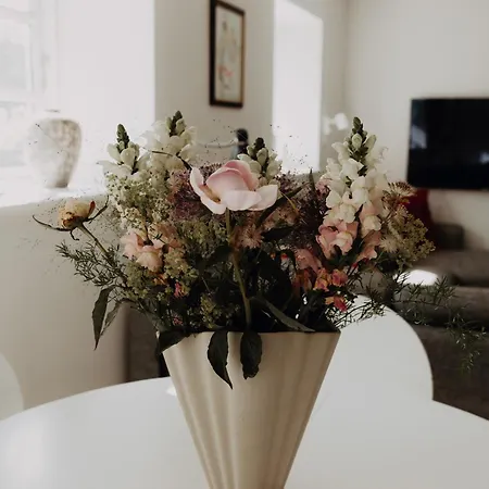 Hébergement de vacances Idillyc Summer And Winter House On Horse Farm